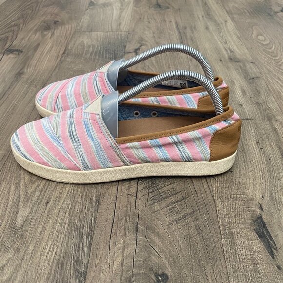 TOMS Pink Avalon Peony Ikat Striped Slip On Canvas Sneaker Size 9 - Picture 6 of 10